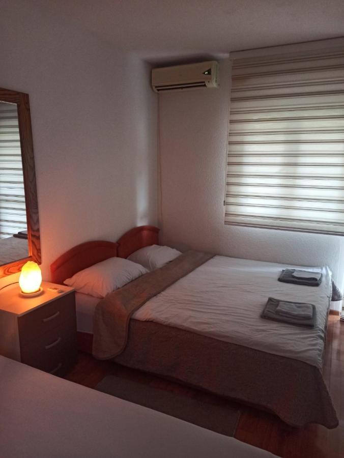 Apartman Tristan Herceg Novi Exterior foto