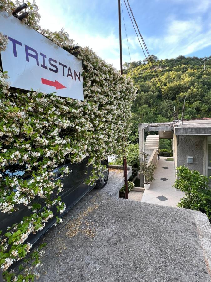 Apartman Tristan Herceg Novi Exterior foto