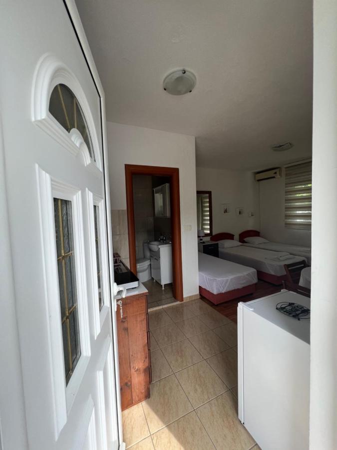 Apartman Tristan Herceg Novi Exterior foto